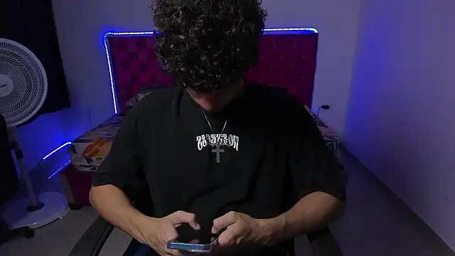 Snapshot of jean_burns chatting on 02-19-26, 08:06 jean burns online show from 02-19-26, 08:06