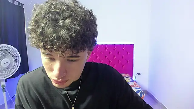 Snapshot of jean_burns chatting on 02-03-26, 07:08 jean burns online show from 02-03-26, 07:08