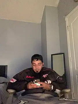 Snapshot of PRBoricua787 chatting on 01-15-26, 10:13 PRBoricua787 online show from 01-15-26, 10:13