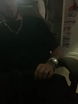 Snapshot of PRBoricua787 chatting on 04-13-26, 10:30 PRBoricua787 online show from 04-13-26, 10:30