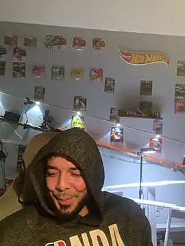 Snapshot of PRBoricua787 chatting on 07-10-26, 03:39 PRBoricua787 online show from 07-10-26, 03:39