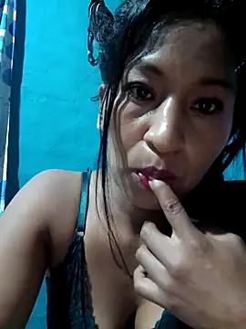 Saraa xx online show from 03-16-26, 03:58