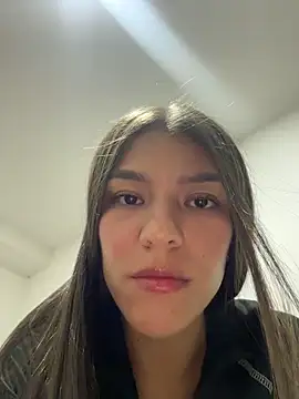 TaylorrHill online show from 04-05-26, 07:31