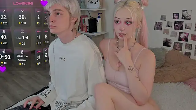 SweetheartsFriends online show from 07-10-26, 07:03