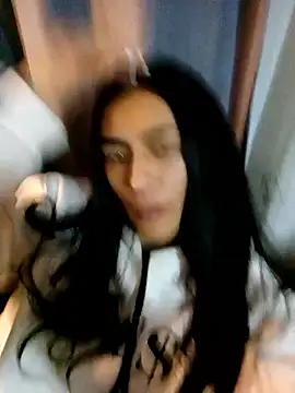 Snapshot of Zhaariick_444Ra chatting on 01-11-26, 03:57 Zhaariick 444Ra online show from 01-11-26, 03:57