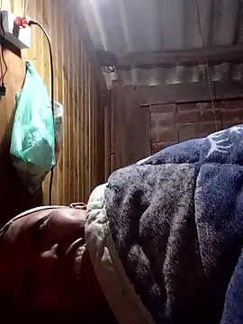 Snapshot of Agnes-baby chatting on 01-13-26, 12:36 Agnes-baby online show from 01-13-26, 12:36