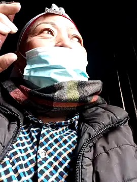 Snapshot of Agnes-baby chatting on 01-10-26, 03:46 Agnes-baby online show from 01-10-26, 03:46