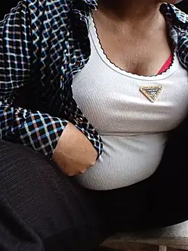 Agnes-baby online show from 06-13-26, 10:46