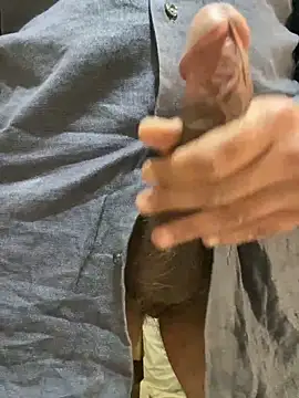 Snapshot of gigetto876 chatting on 03-01-26, 11:54 gigetto876 online show from 03-01-26, 11:54