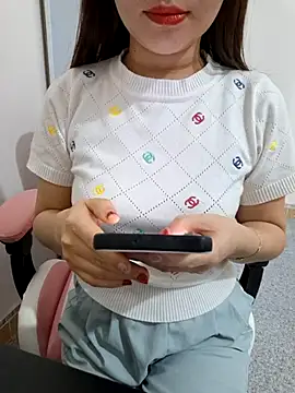 Avelyn-n online show from 02-27-26, 08:14