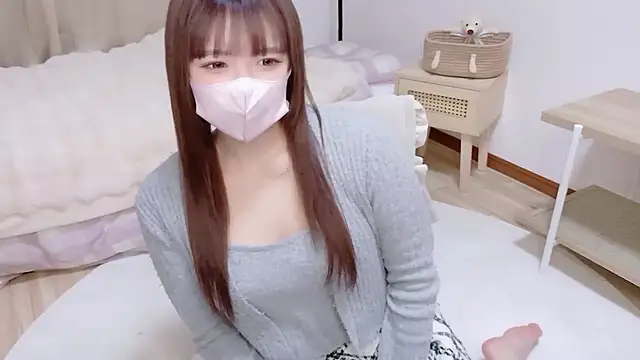 AIKA oO online show from 02-18-26, 05:27