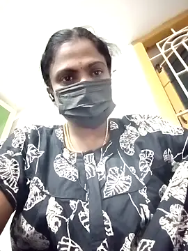 Snapshot of Tamil_Maha69 chatting on 04-29-26, 06:25 Tamil Maha69 online show from 04-29-26, 06:25
