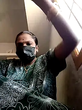 Snapshot of Tamil_Maha69 chatting on 04-25-26, 06:16 Tamil Maha69 online show from 04-25-26, 06:16