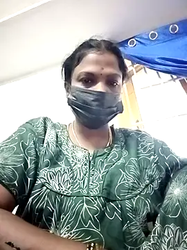 Snapshot of Tamil_Maha69 chatting on 05-09-26, 12:47 Tamil Maha69 online show from 05-09-26, 12:47