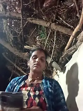 Manvi hote online show from 02-19-26, 04:26