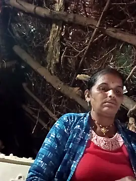 Manvi hote online show from 02-18-26, 01:07