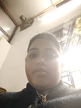 Snapshot of girlvella chatting on 01-12-26, 07:04 girlvella online show from 01-12-26, 07:04