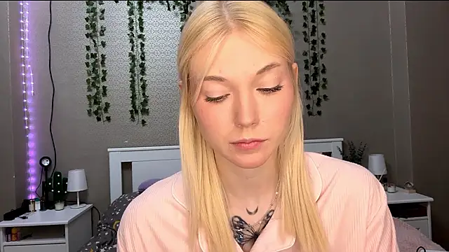 LlsabethHaze online show from 01-14-26, 03:26