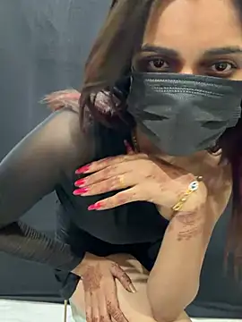 ApkiBhabhi01 online show from 05-17-26, 03:45