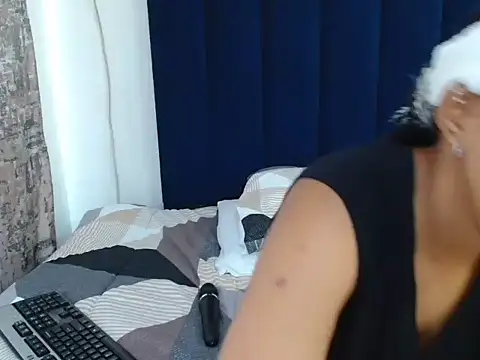 Snapshot of Sophia_2026 chatting on 01-10-26, 01:28 Sophia 2026 online show from 01-10-26, 01:28