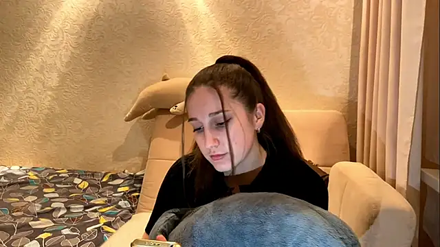 NoisyGreta online show from 01-06-26, 02:21