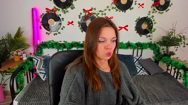 ScarletMarney online show from 01-16-26, 04:33