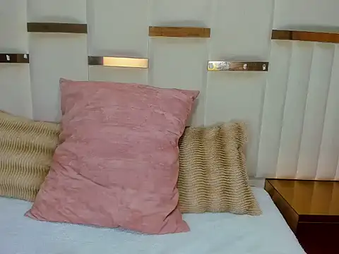 Brianna HH online show from 01-08-26, 02:01