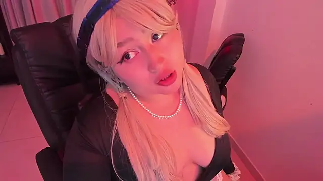 Snapshot of Sweet_lenna chatting on 05-24-26, 11:26 Sweet lenna online show from 05-24-26, 11:26