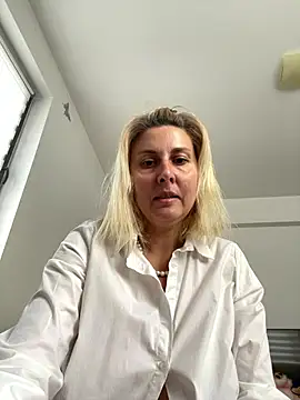 Amelia9798 online show from 01-18-26, 09:02