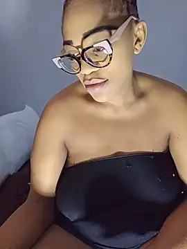 Sultrydiva1 online show from 02-22-26, 08:17