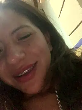 Snapshot of bombomcherry6 chatting on 01-09-26, 09:49 bombomcherry6 online show from 01-09-26, 09:49