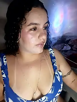 Snapshot of scarlettangelbr chatting on 01-12-26, 12:39 scarlettangelbr online show from 01-12-26, 12:39