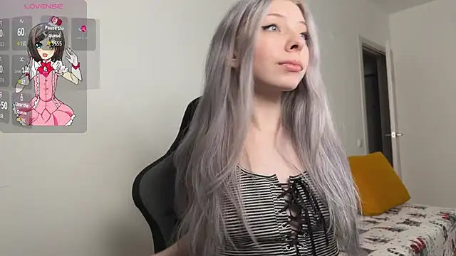 Snapshot of Mariko69meow chatting on 02-06-26, 05:20 Mariko69meow online show from 02-06-26, 05:20