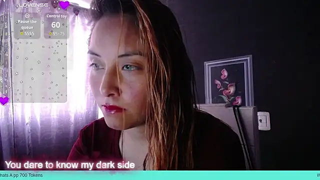 Velvet Moon33 online show from 04-15-26, 01:26