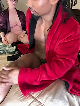 Boy Kino online show from 04-16-26, 03:18