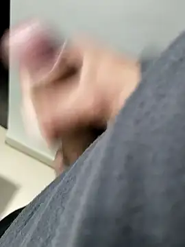 AlejandreBy online show from 04-05-26, 07:42