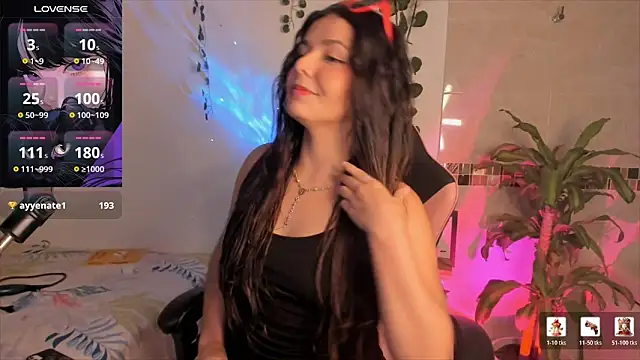 Snapshot of Pisces_angel chatting on 02-08-26, 11:35 Pisces angel online show from 02-08-26, 11:35