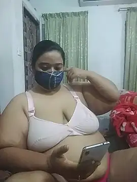 momo loves online show from 03-14-26, 05:52