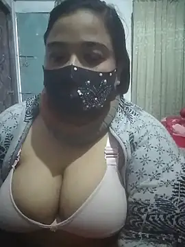 momo loves online show from 02-09-26, 11:08