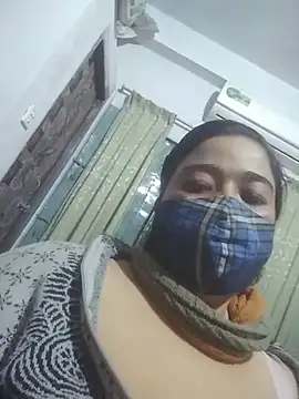 momo loves online show from 02-12-26, 03:56