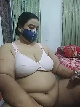 momo loves online show from 04-01-26, 05:32