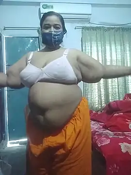 momo loves online show from 02-14-26, 04:13