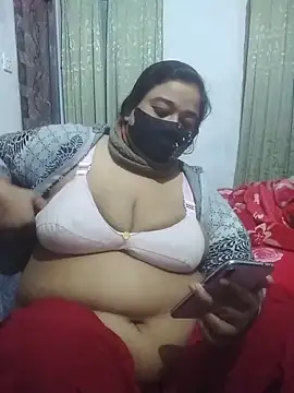 momo loves online show from 02-04-26, 06:25