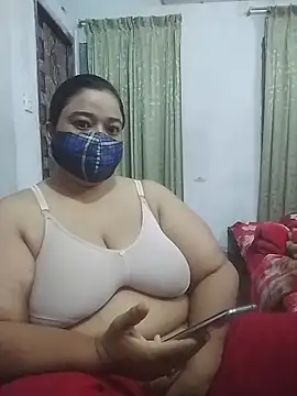 momo loves online show from 03-03-26, 06:04