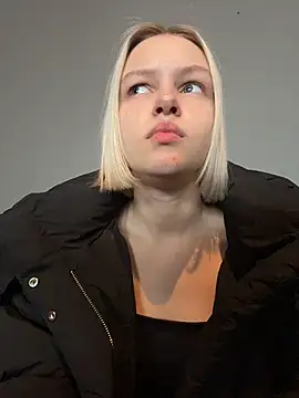 Snapshot of AshleyMur chatting on 02-08-26, 05:27 AshleyMur online show from 02-08-26, 05:27