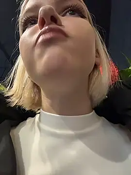 Snapshot of AshleyMur chatting on 02-11-26, 04:23 AshleyMur online show from 02-11-26, 04:23