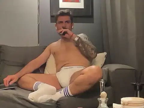 LukasMackenna online show from 04-03-26, 11:11