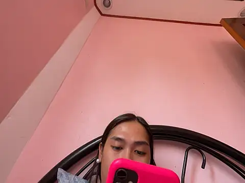 Mira Janee online show from 02-12-26, 07:30