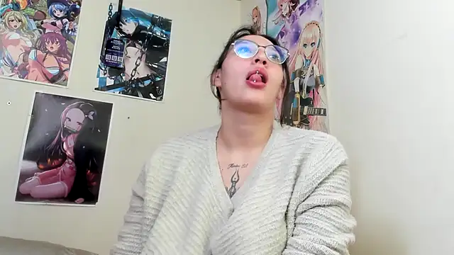 abril onnel online show from 09-08-25, 07:13