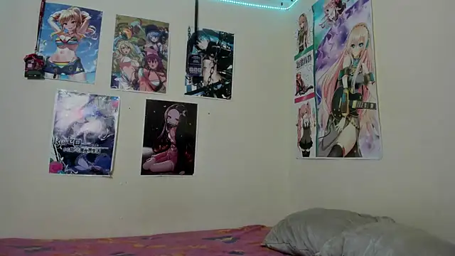 abril onnel online show from 10-08-25, 06:52